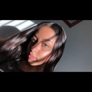 Meet your Posher, Alaizah